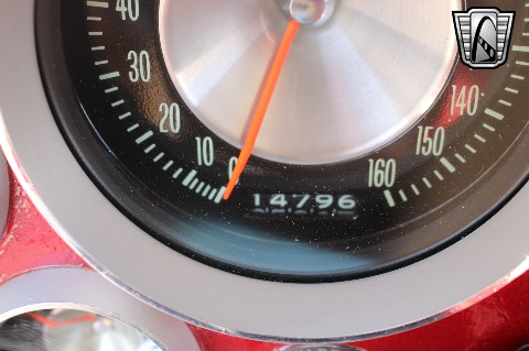 1963 Chevrolet Corvette image 110