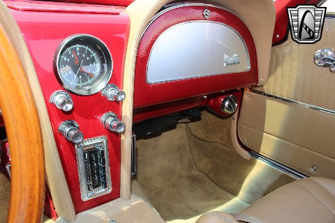 1963 Chevrolet Corvette image 114