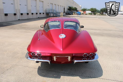 1963 Chevrolet Corvette image 11