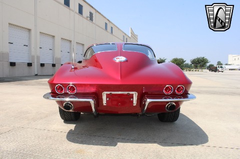 1963 Chevrolet Corvette image 12
