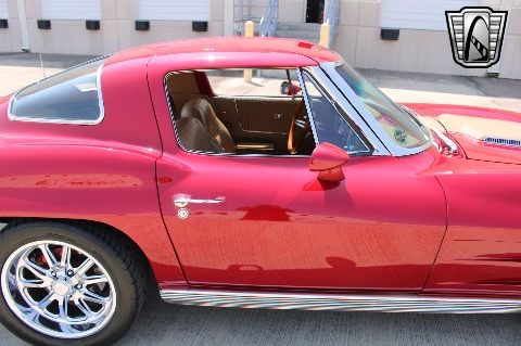 1963 Chevrolet Corvette image 43