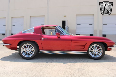 1963 Chevrolet Corvette image 18
