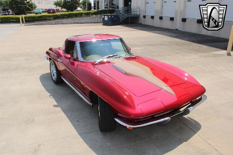 1963 Chevrolet Corvette image 19