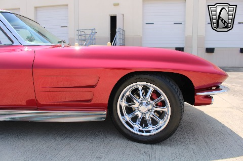 1963 Chevrolet Corvette image 46