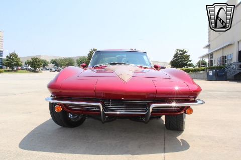 1963 Chevrolet Corvette image 24