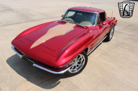 1963 Chevrolet Corvette image 25