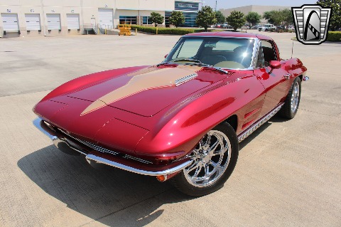 1963 Chevrolet Corvette image 26