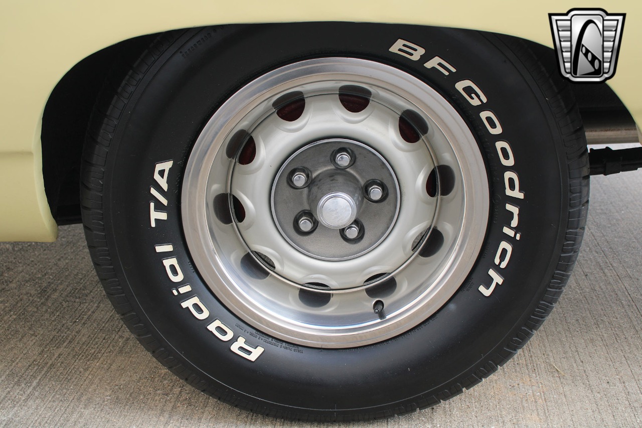 1970 Plymouth Road Runner 51