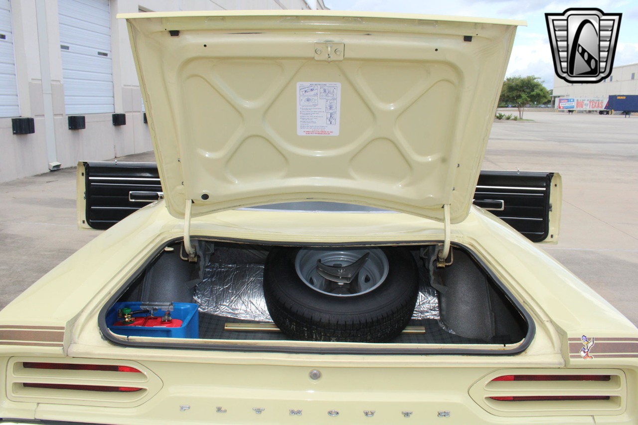 1970 Plymouth Road Runner 23