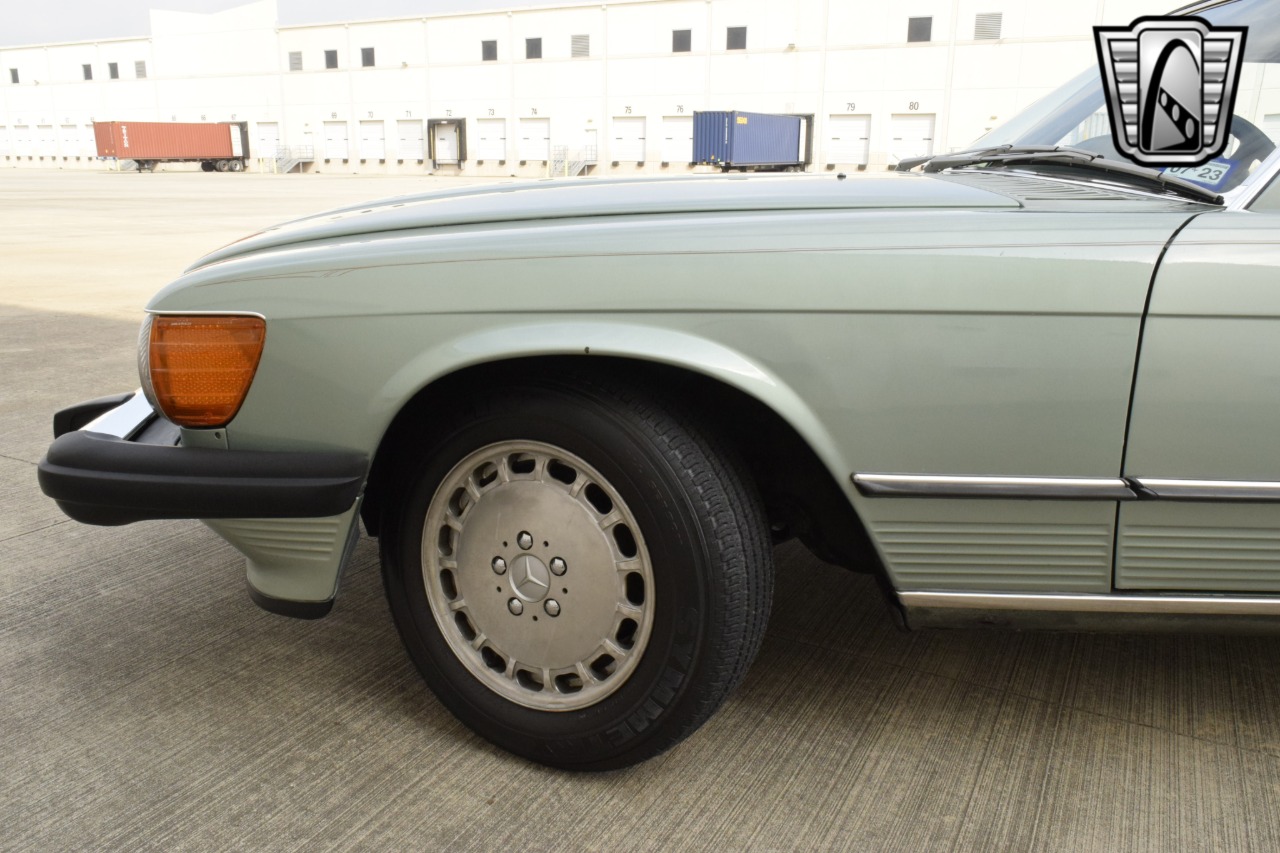 1988 Mercedes-Benz 560SL 53