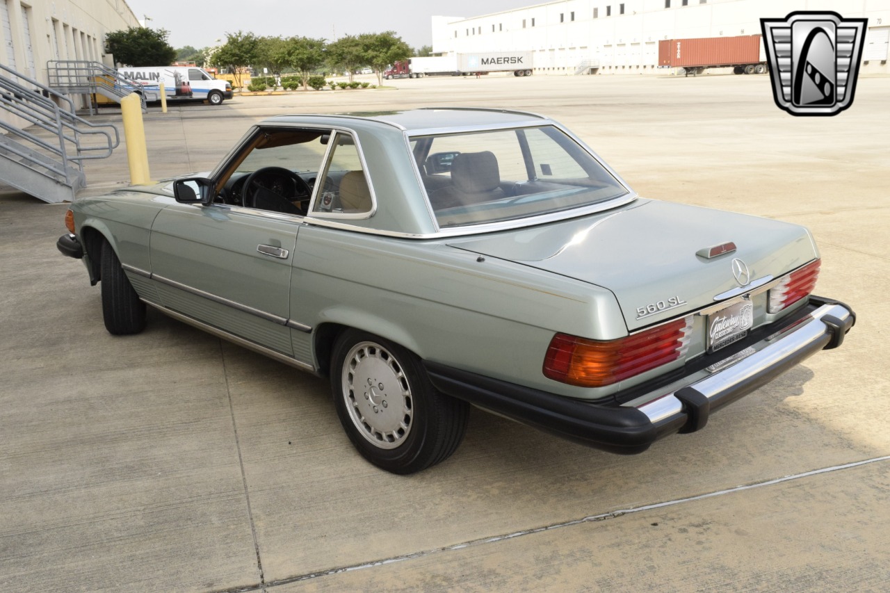 1988 Mercedes-Benz 560SL 36