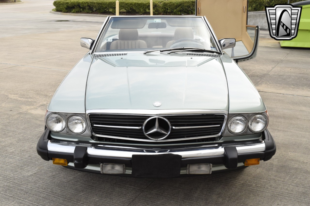 1988 Mercedes-Benz 560SL 30