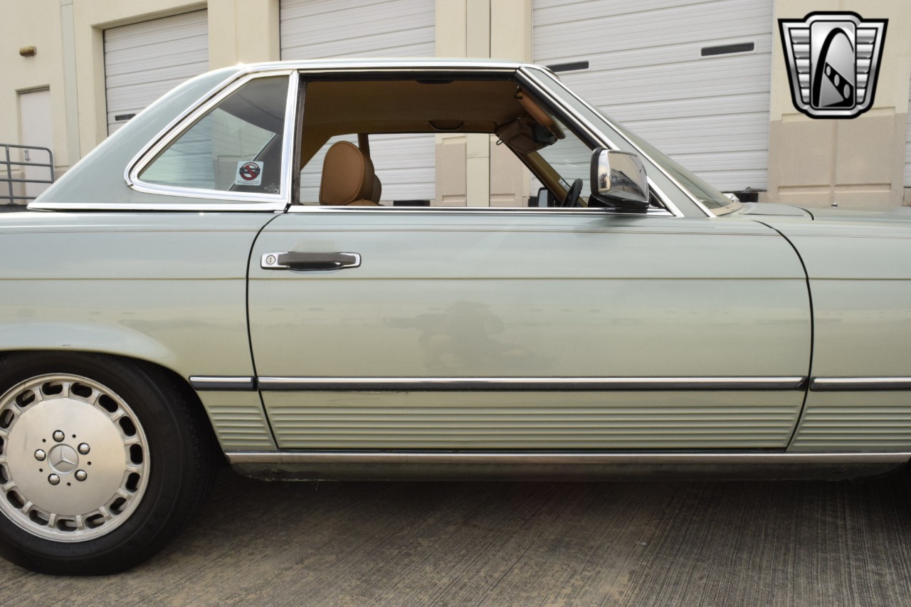 1988 Mercedes-Benz 560SL 10
