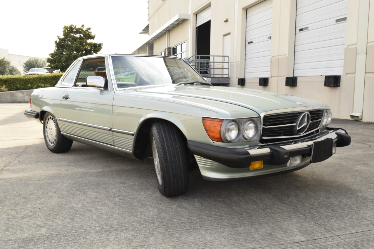 1988 Mercedes-Benz 560SL 47