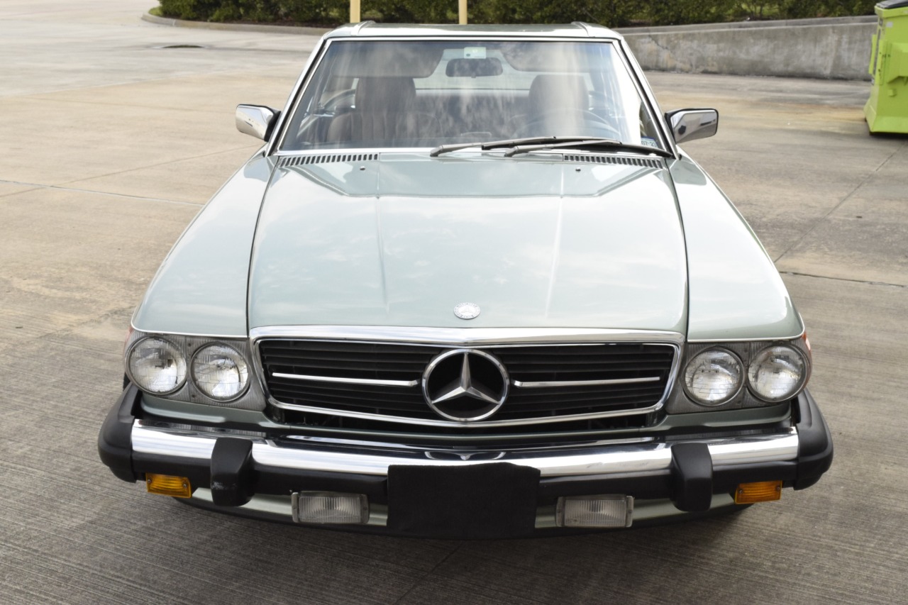 1988 Mercedes-Benz 560SL 48
