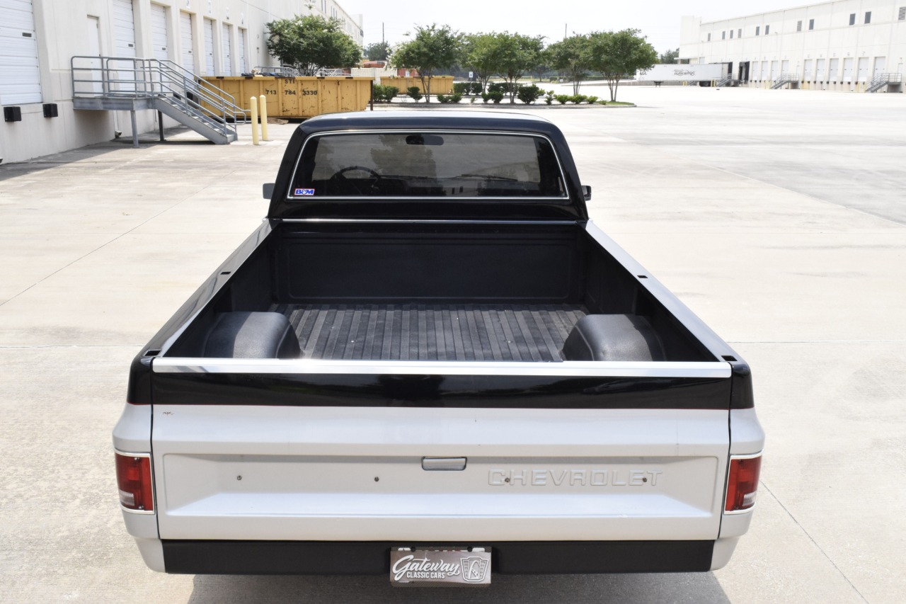 1982 Chevrolet C10 37