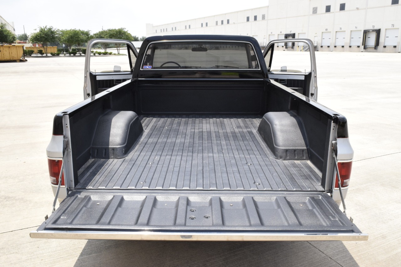 1982 Chevrolet C10 30