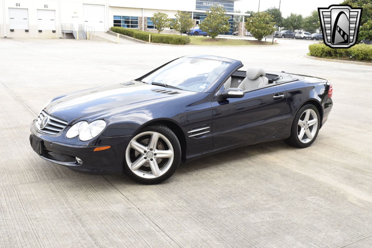 2006 Mercedes-Benz SL-Class 32