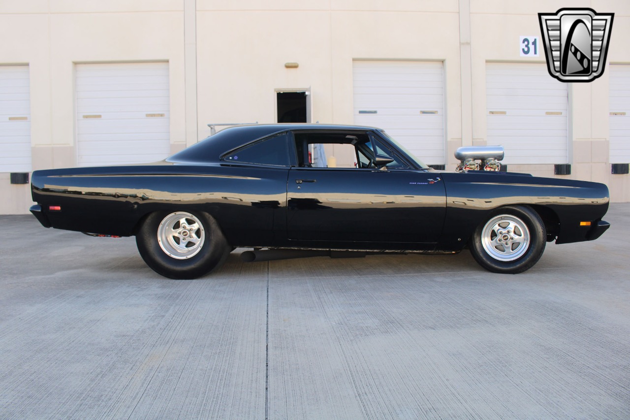 1969 Plymouth Road Runner 44
