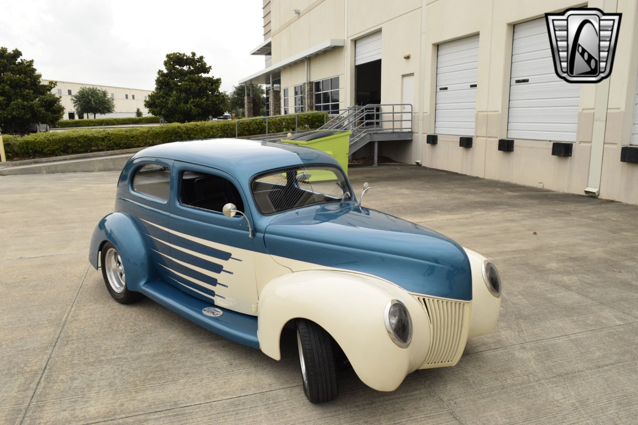 1939 Ford Coupe 6
