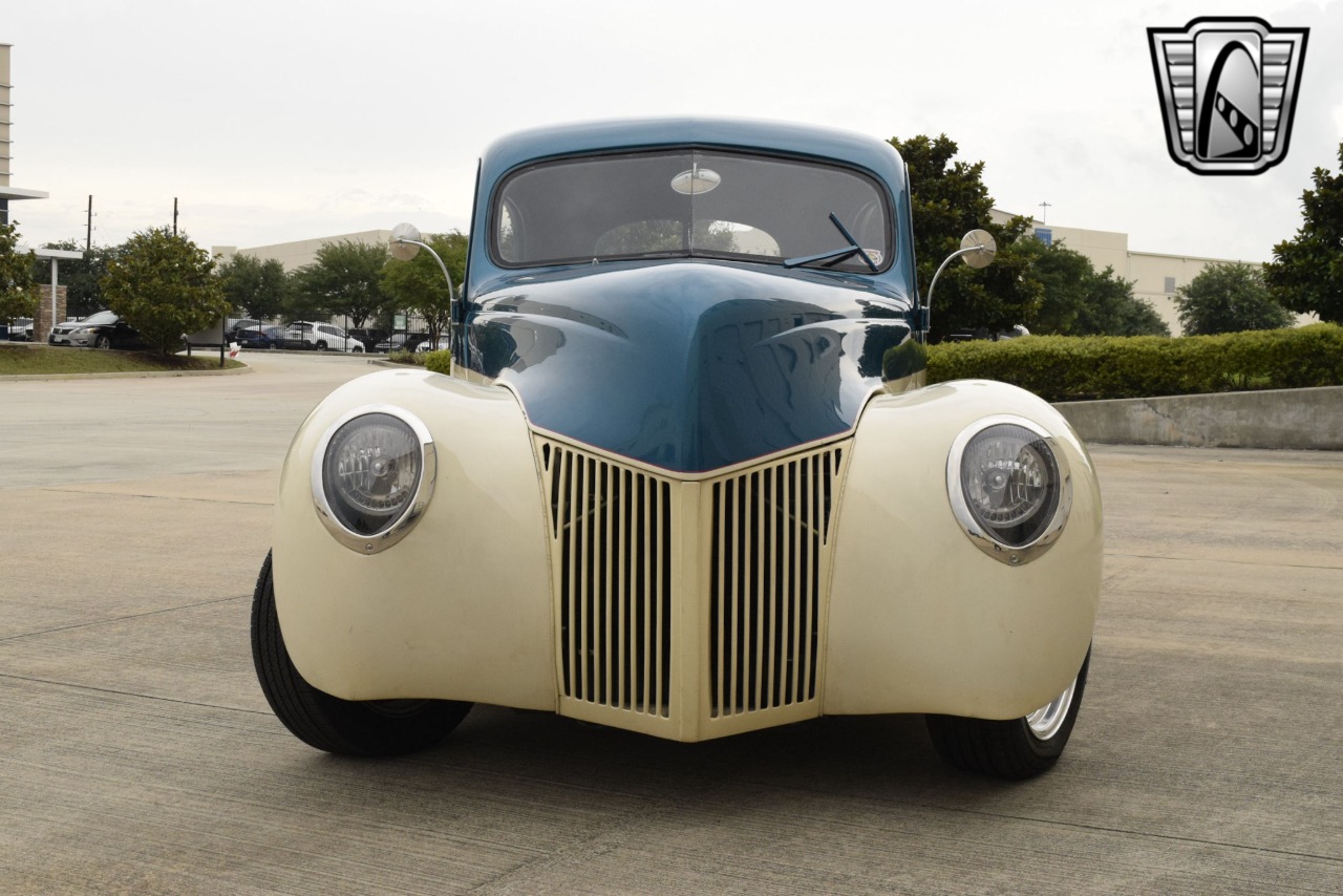 1939 Ford Coupe 50