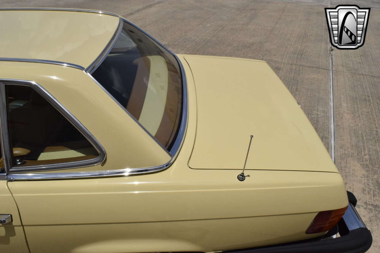 1977 Mercedes-Benz 450 SL 76