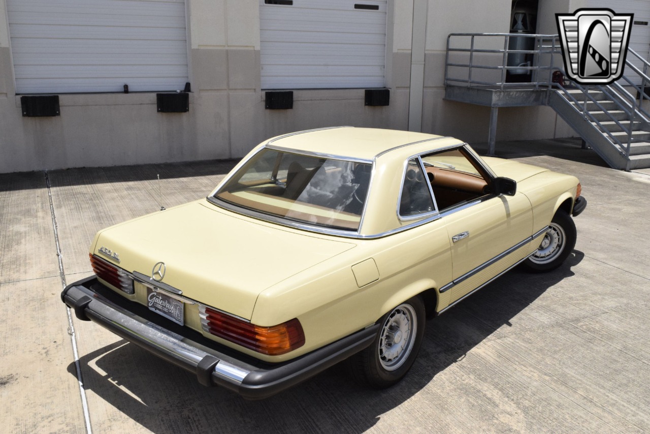 1977 Mercedes-Benz 450 SL 57