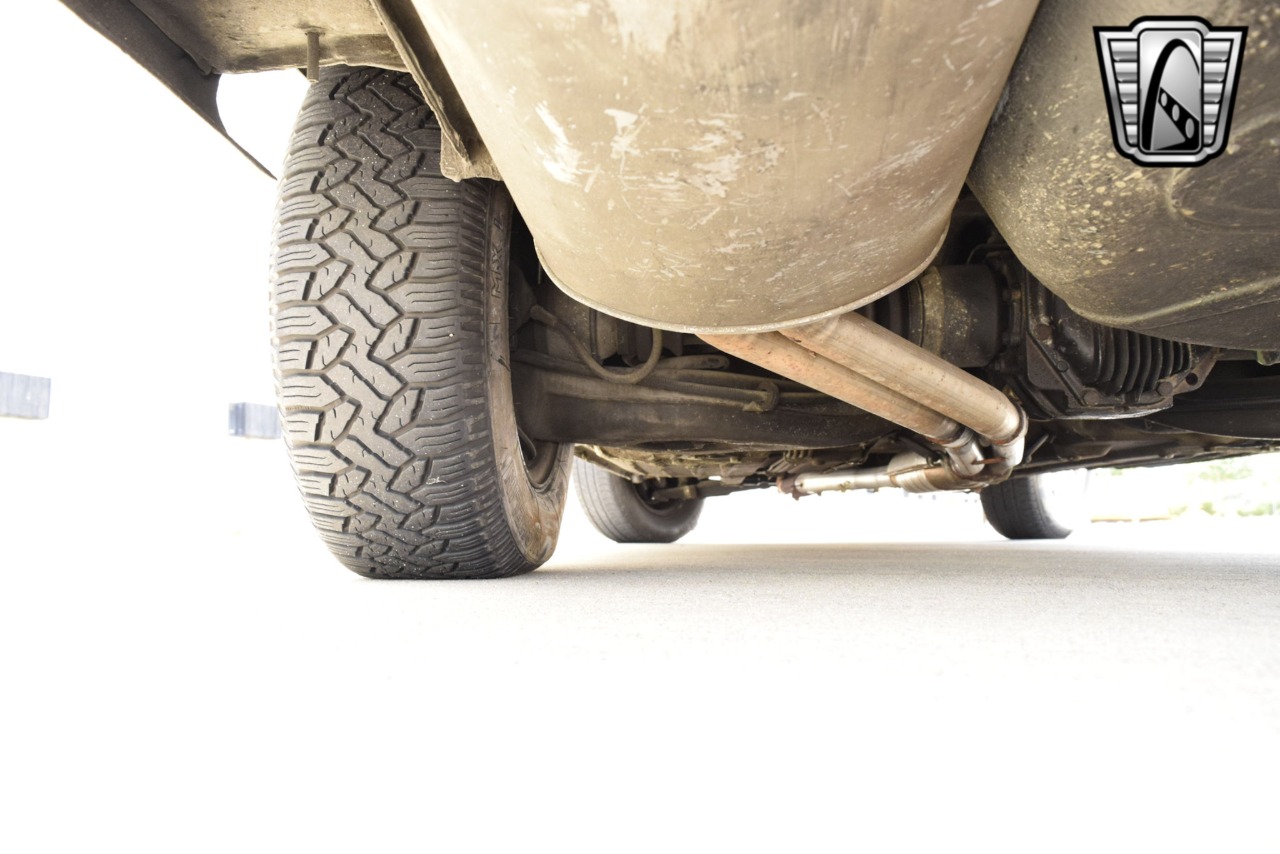 1977 Mercedes-Benz 450 SL 19