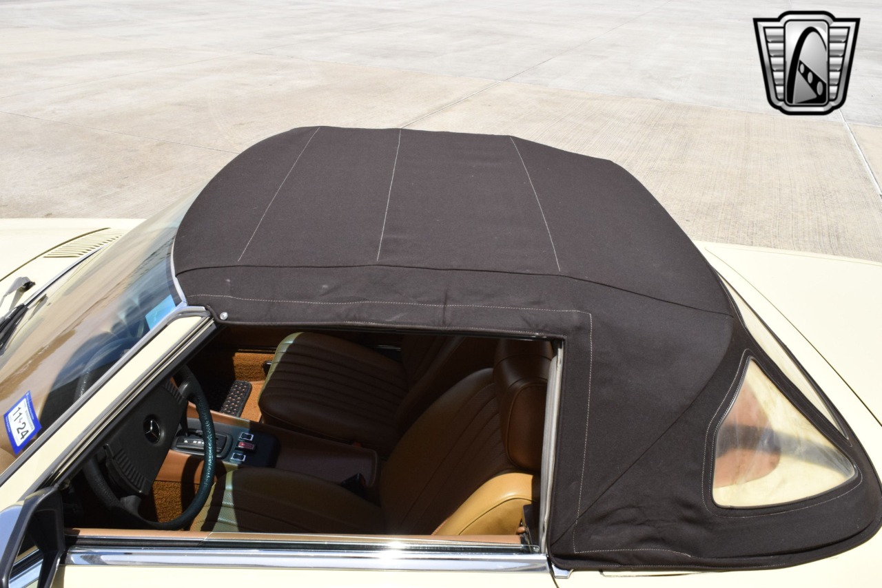 1977 Mercedes-Benz 450 SL 41