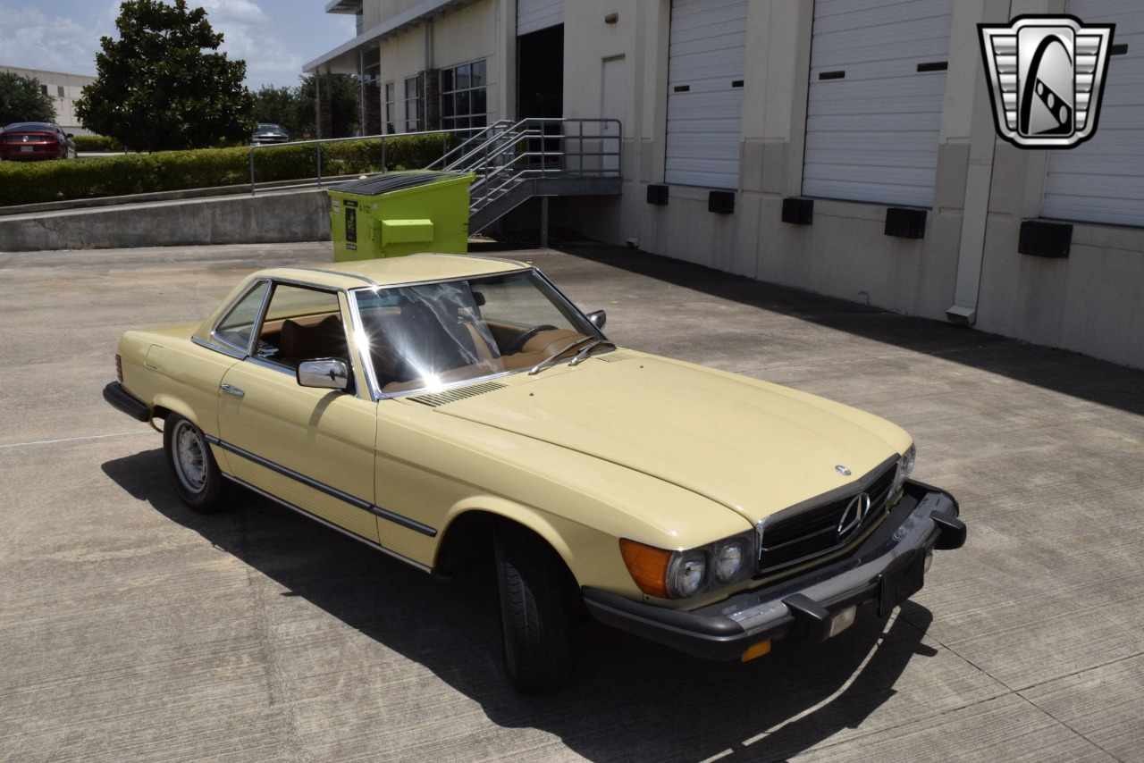 1977 Mercedes-Benz 450 SL 62