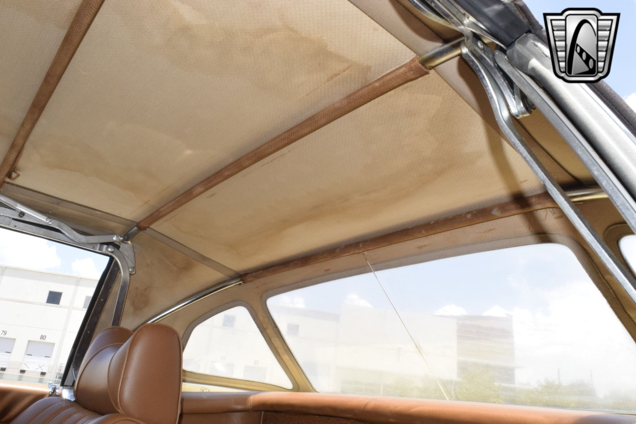 1977 Mercedes-Benz 450 SL 42