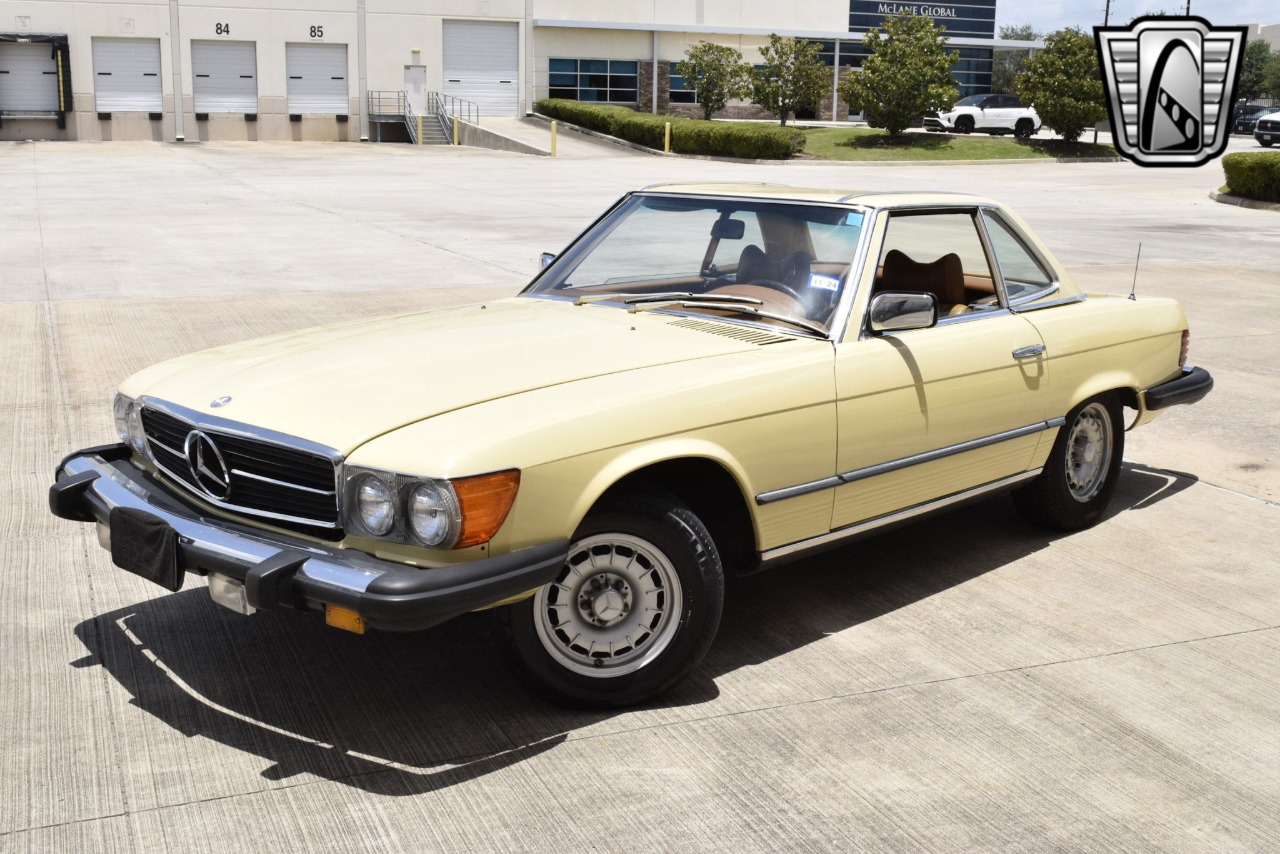 1977 Mercedes-Benz 450 SL 68