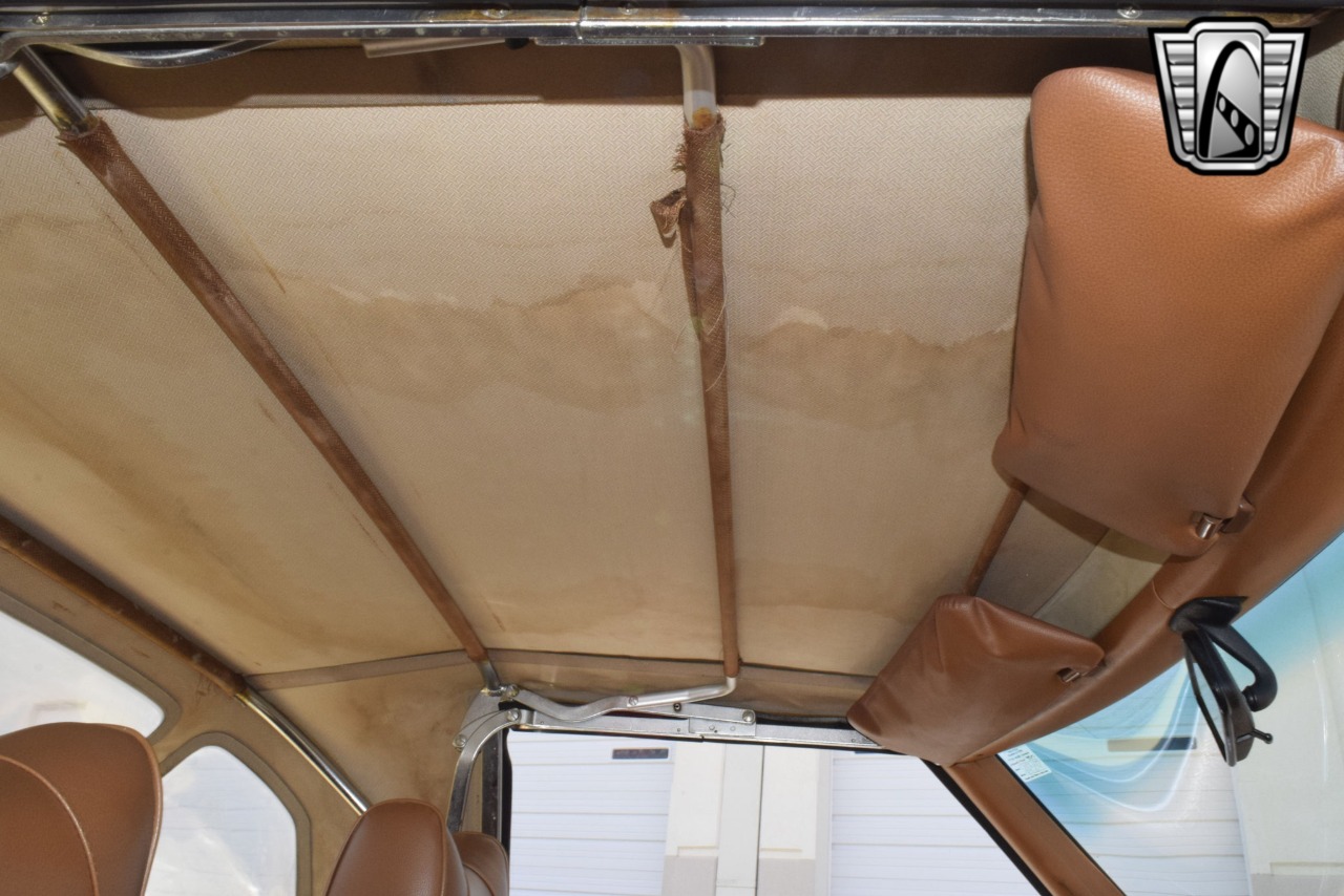 1977 Mercedes-Benz 450 SL 47