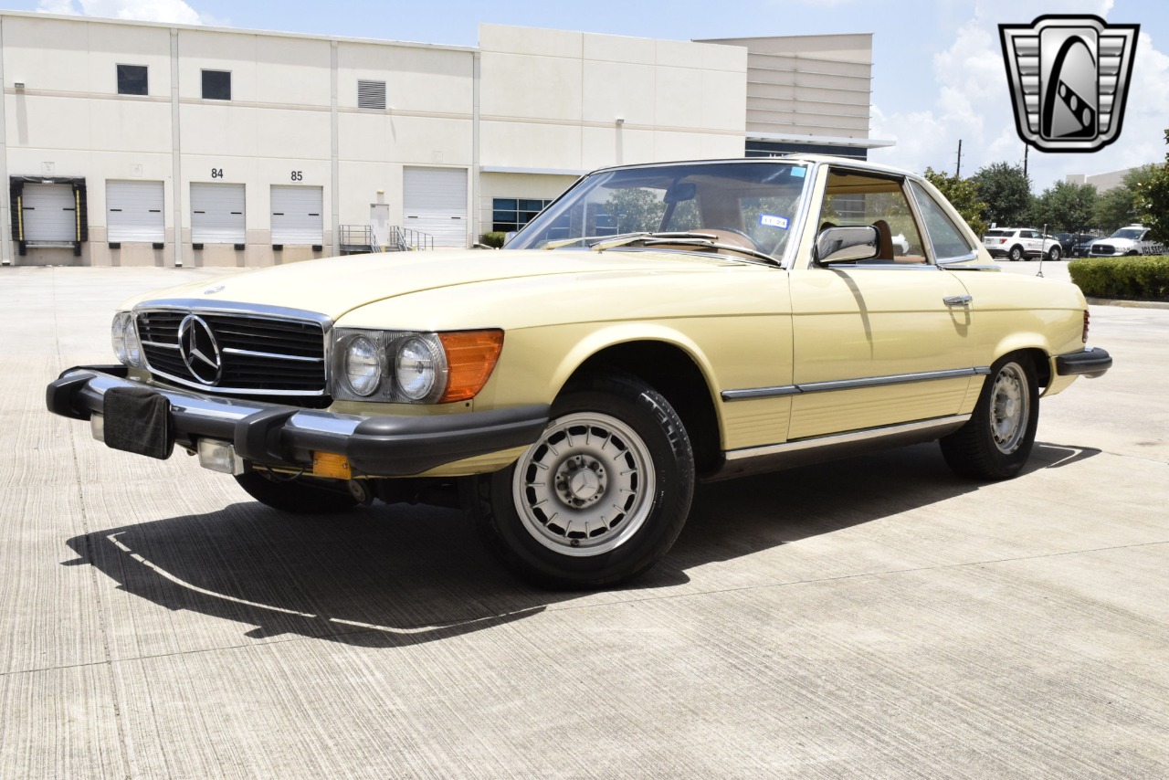 1977 Mercedes-Benz 450 SL 11