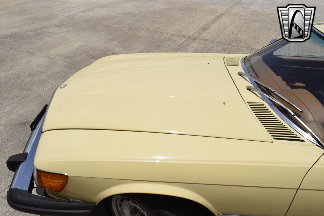 1977 Mercedes-Benz 450 SL 71