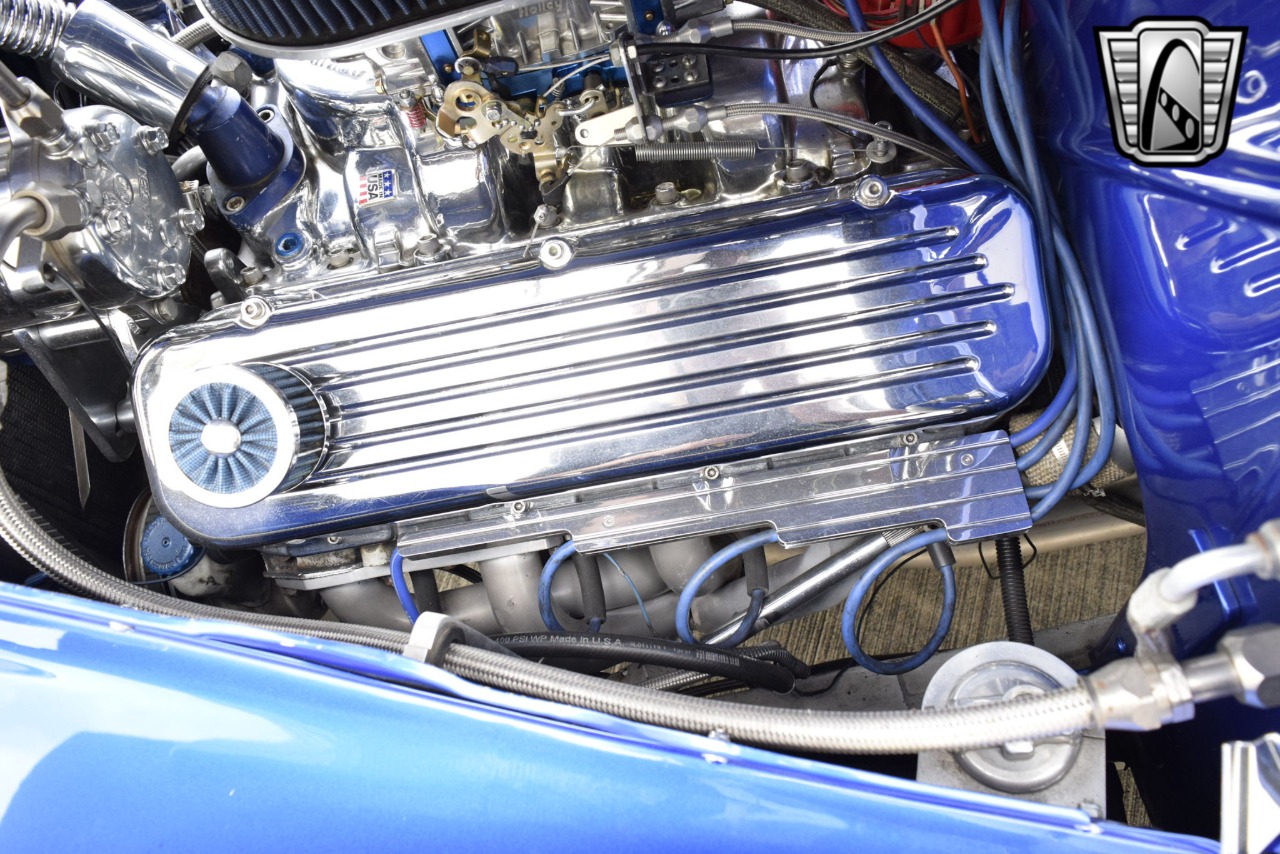 1938 Packard Eight 23