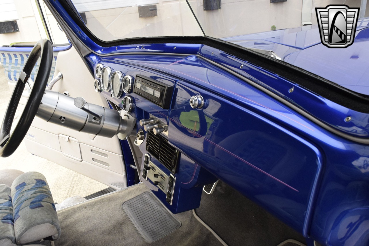 1938 Packard Eight 29