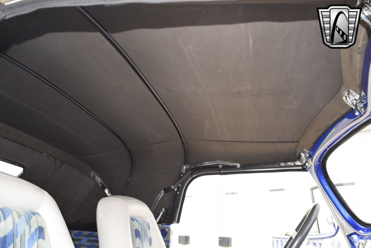 1938 Packard Eight 31