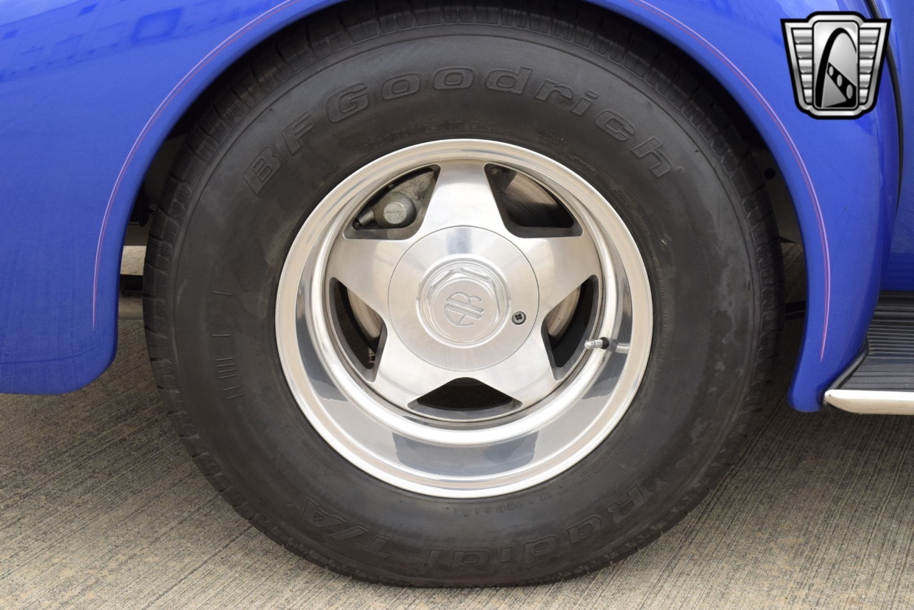 1938 Packard Eight 68