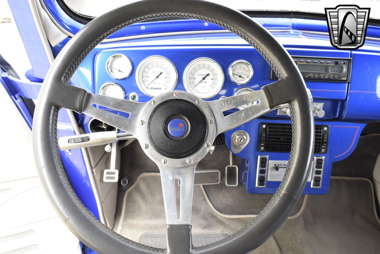 1938 Packard Eight 27