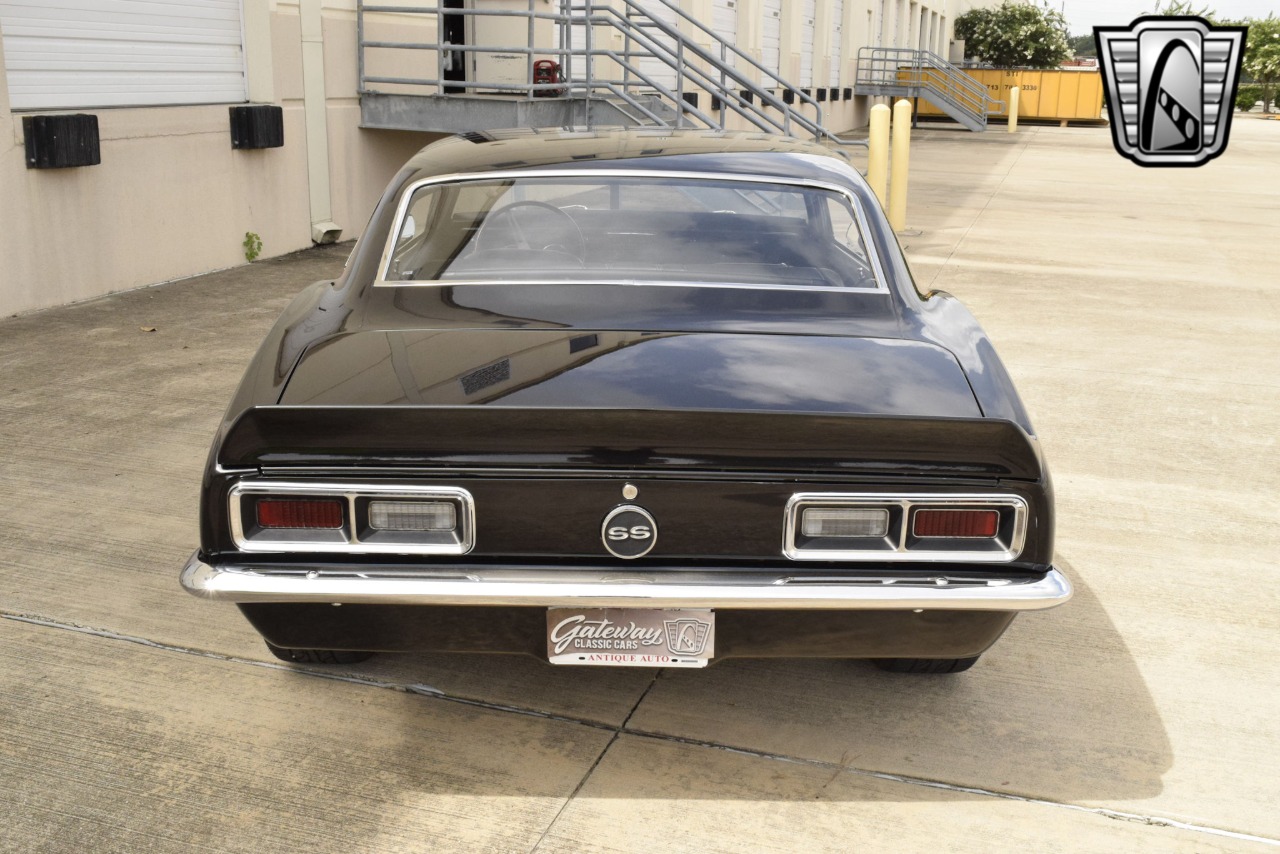 1968 Chevrolet Camaro 38