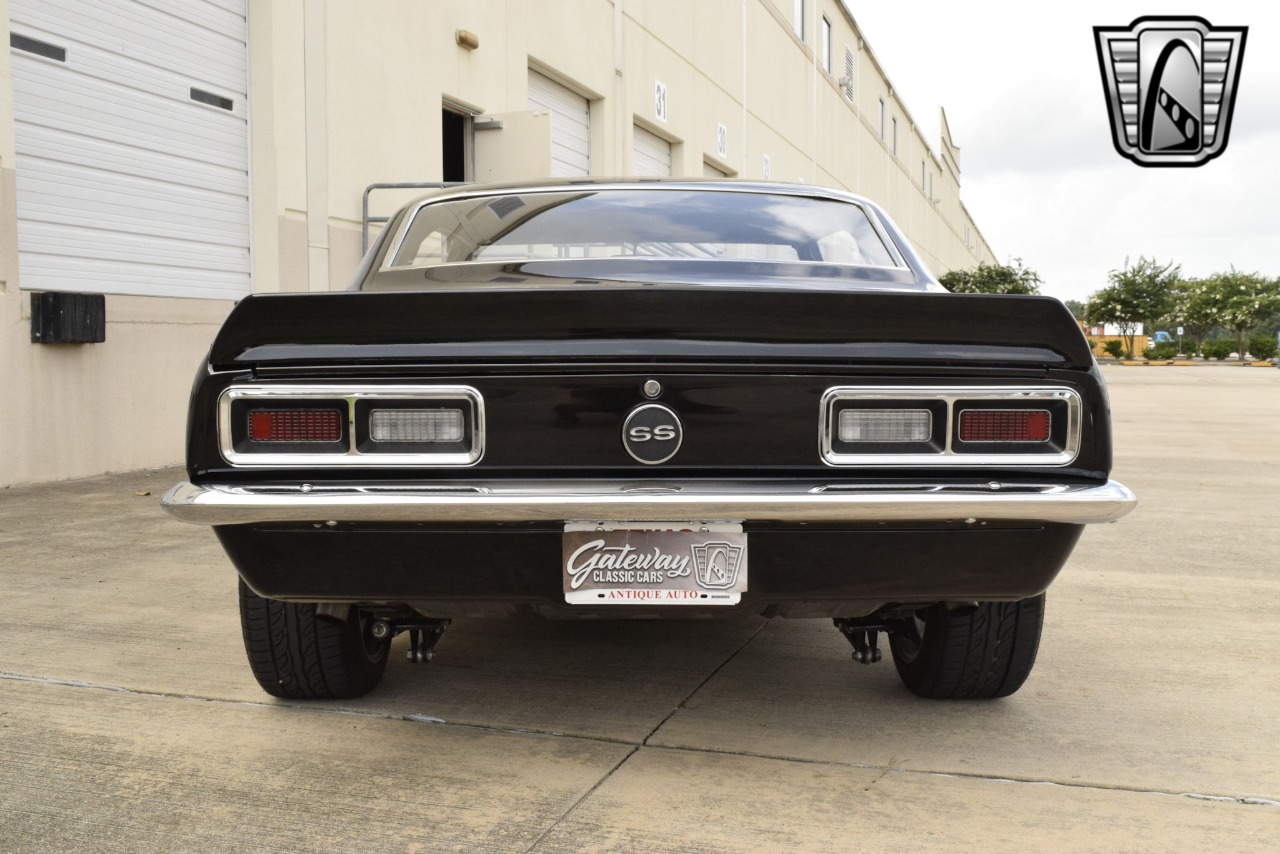 1968 Chevrolet Camaro 39
