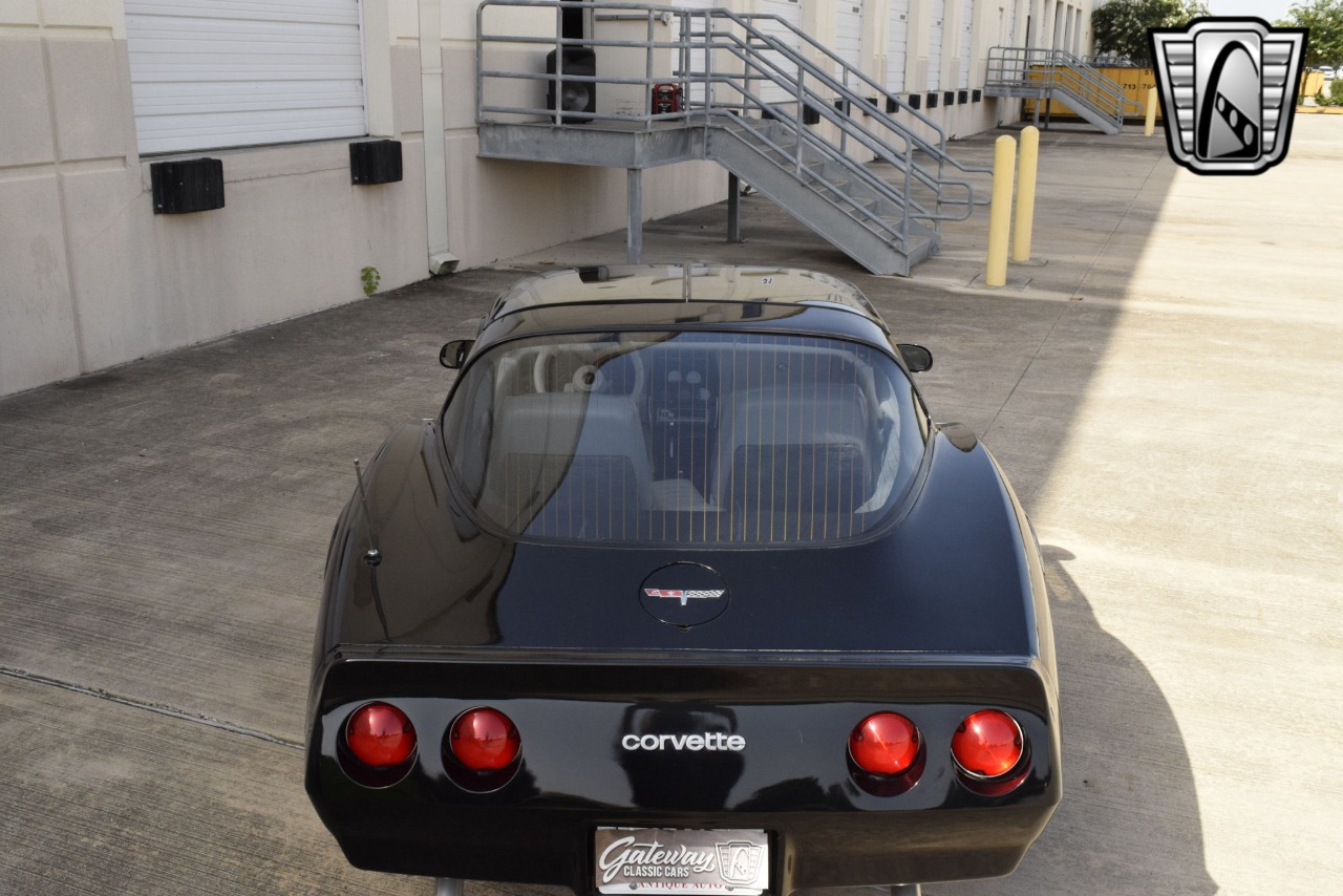 1980 Chevrolet Corvette 38