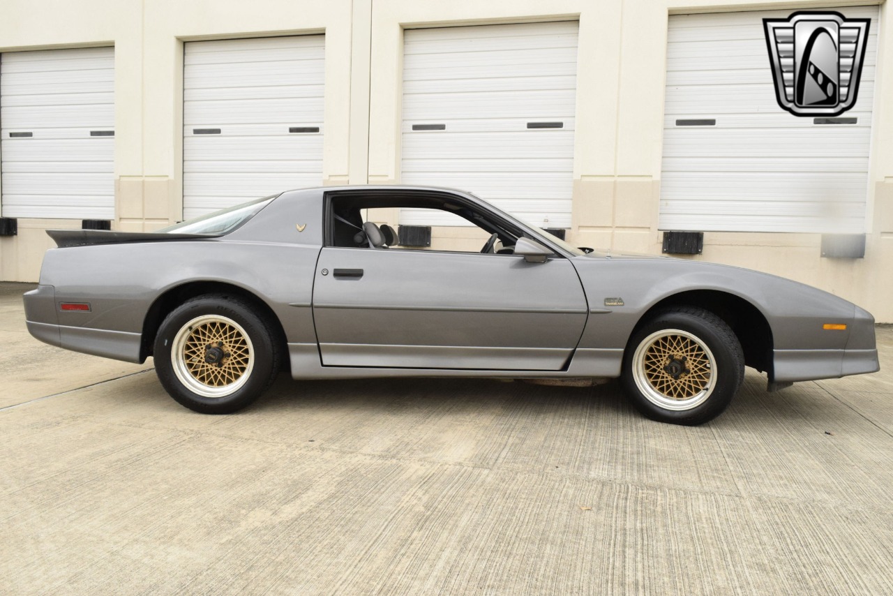 1988 Pontiac Firebird 43