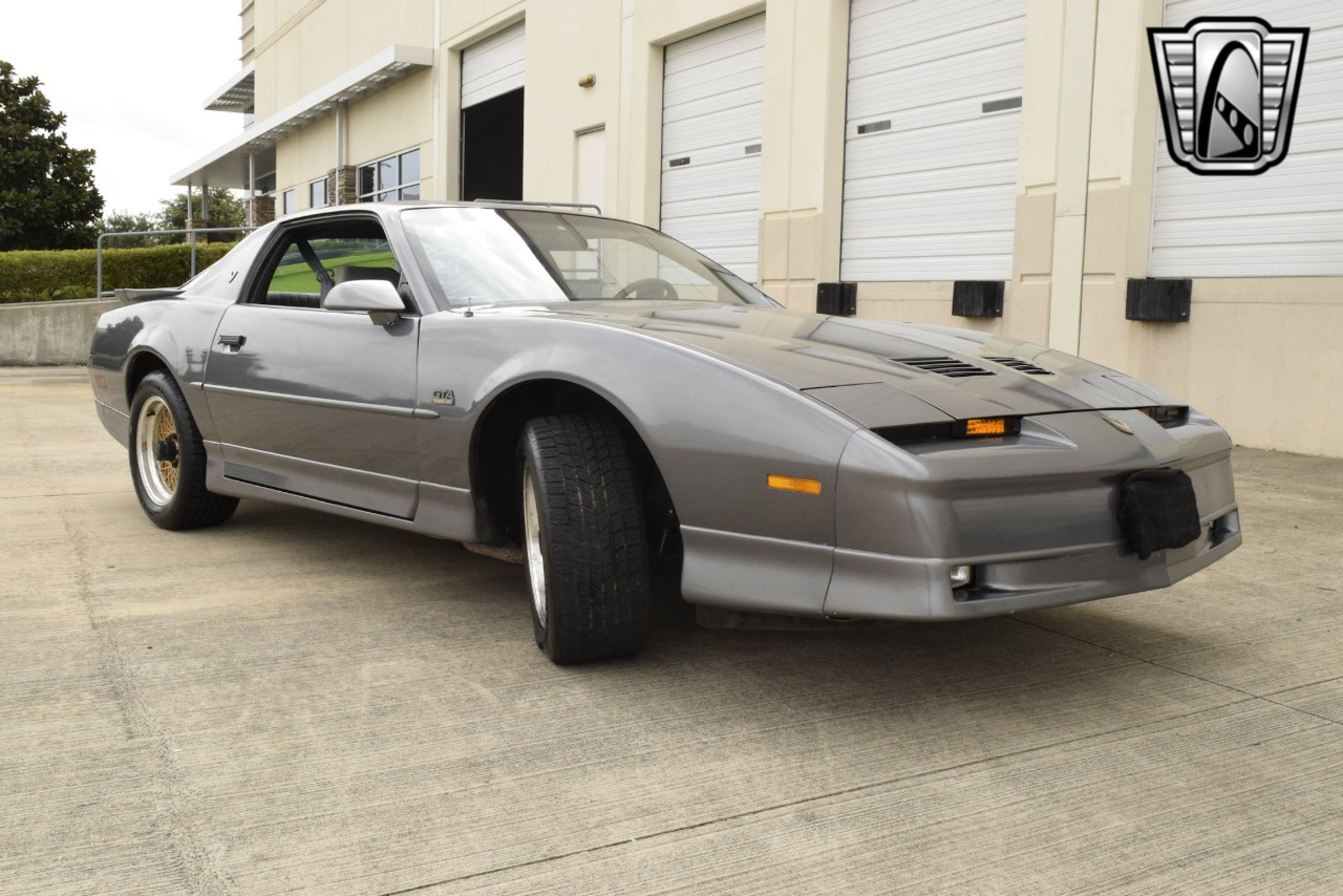 1988 Pontiac Firebird 6