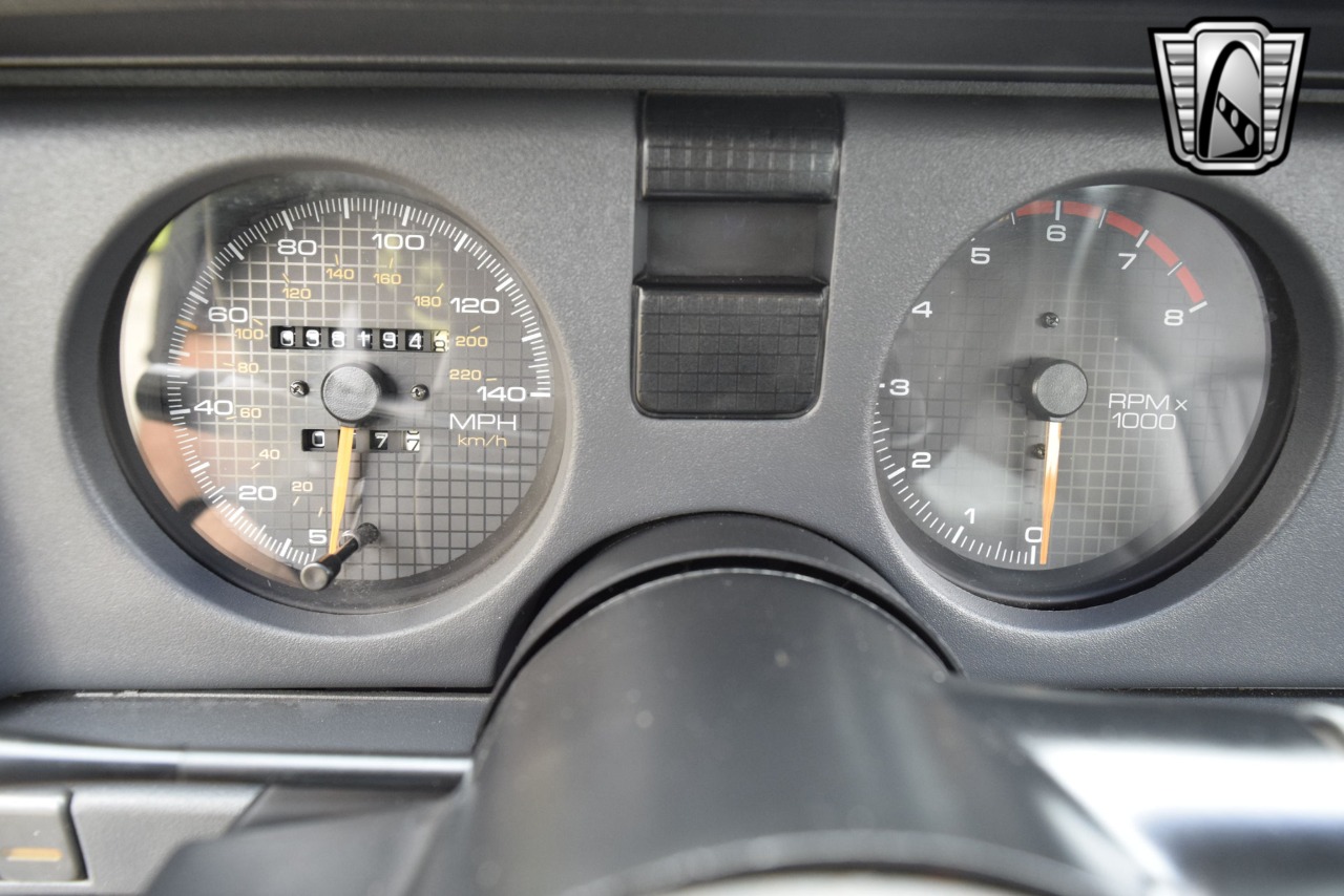 1988 Pontiac Firebird 22
