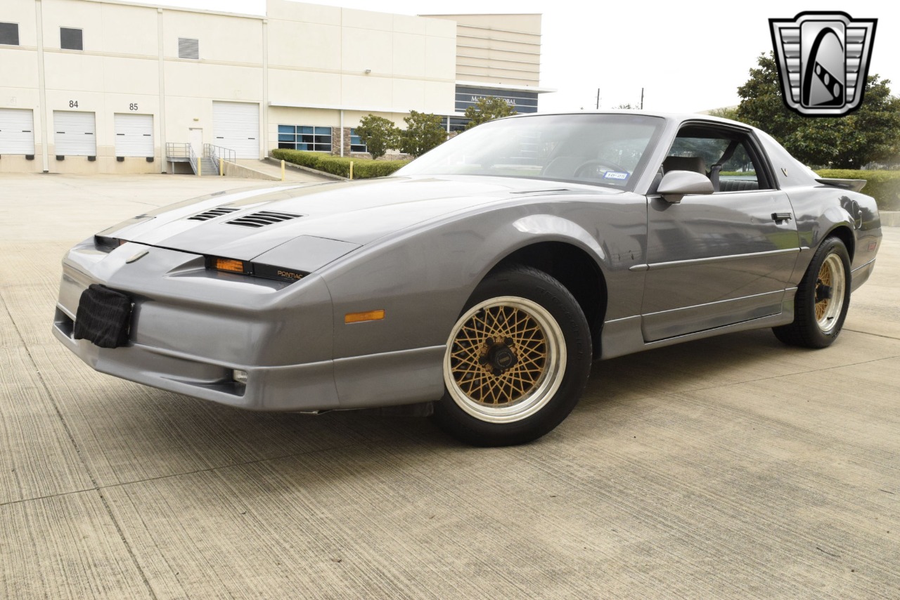 1988 Pontiac Firebird 48