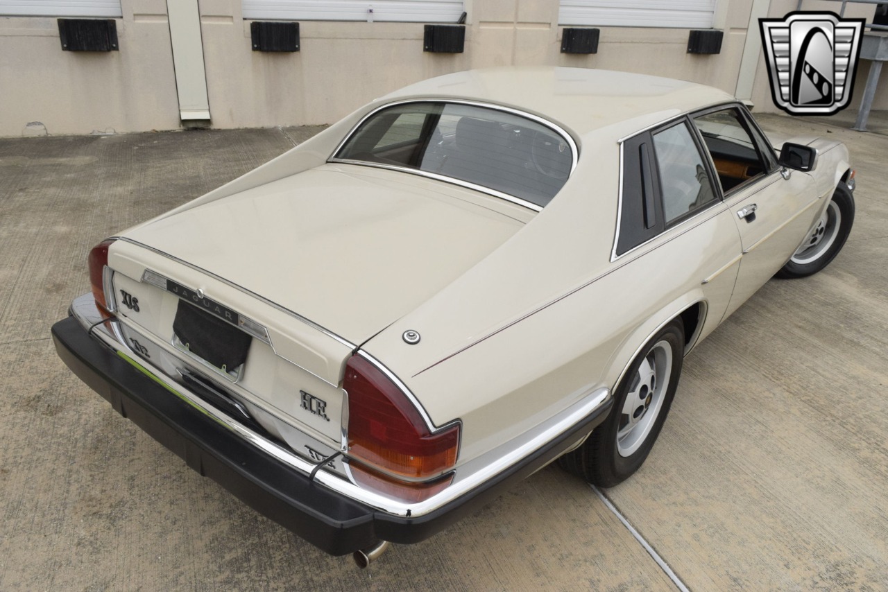 1984 Jaguar XJS 9