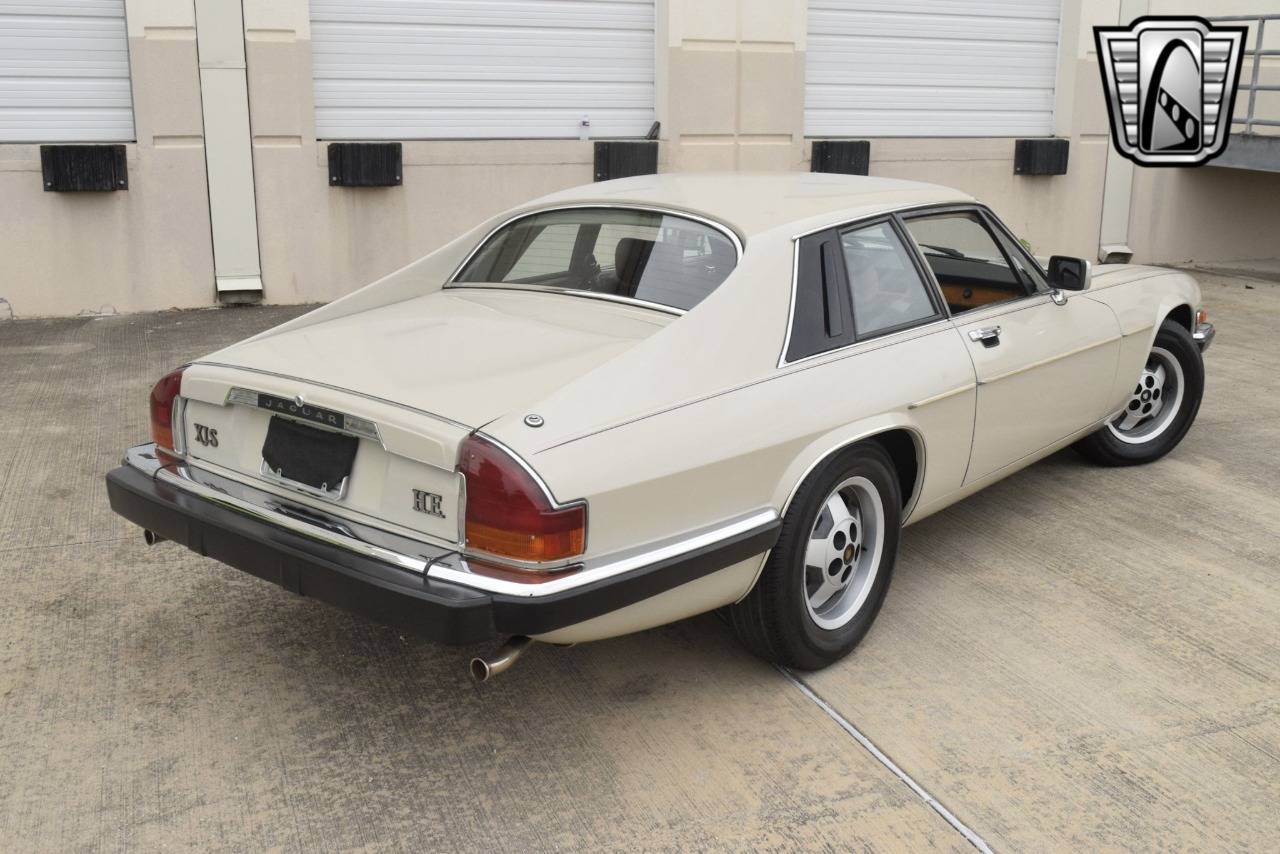 1984 Jaguar XJS 40