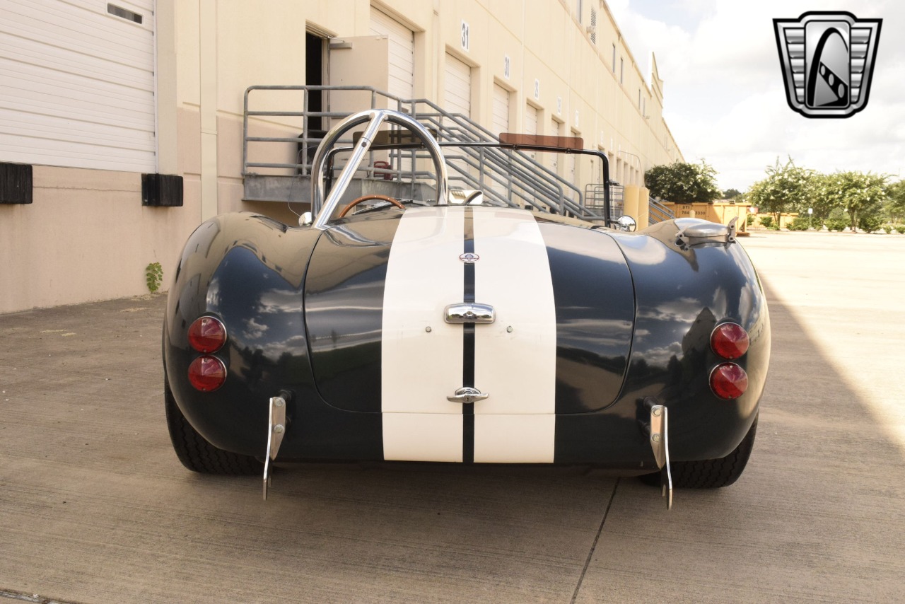 1966 Shelby Cobra 39